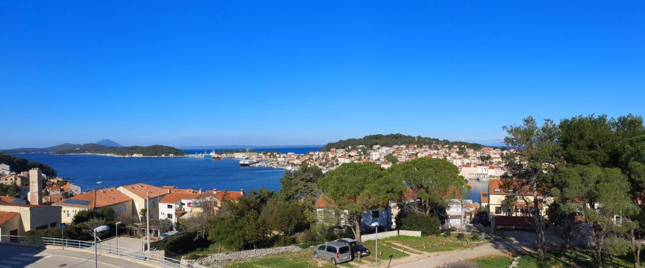 Beautiful View Apartment With Garage Space Mali Lošinj Eksteriør billede