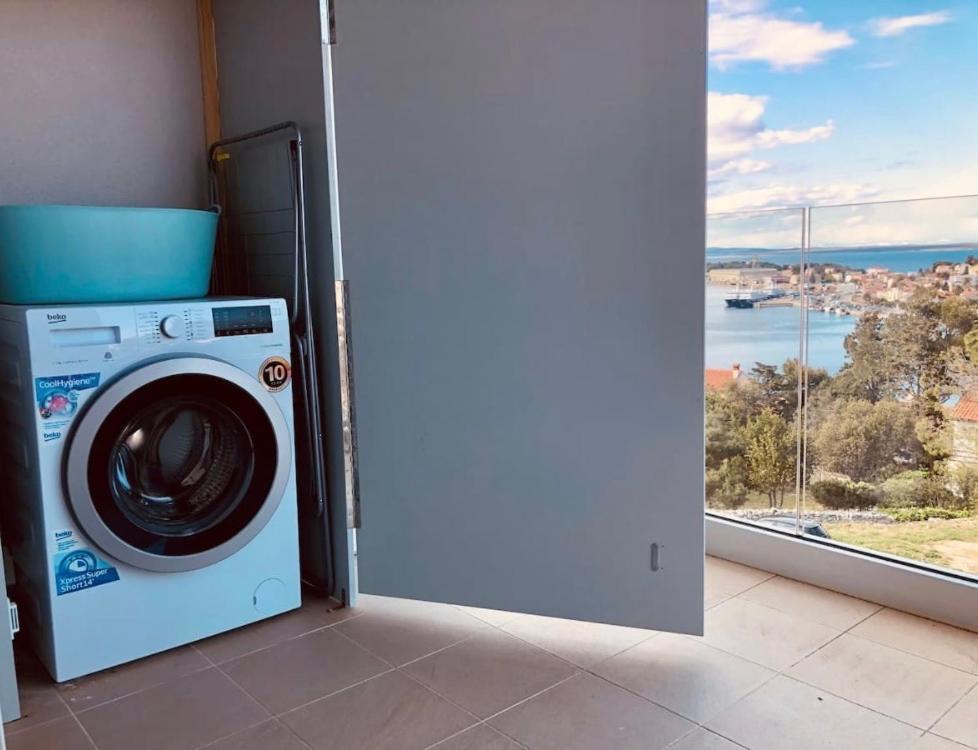Beautiful View Apartment With Garage Space Mali Lošinj Eksteriør billede