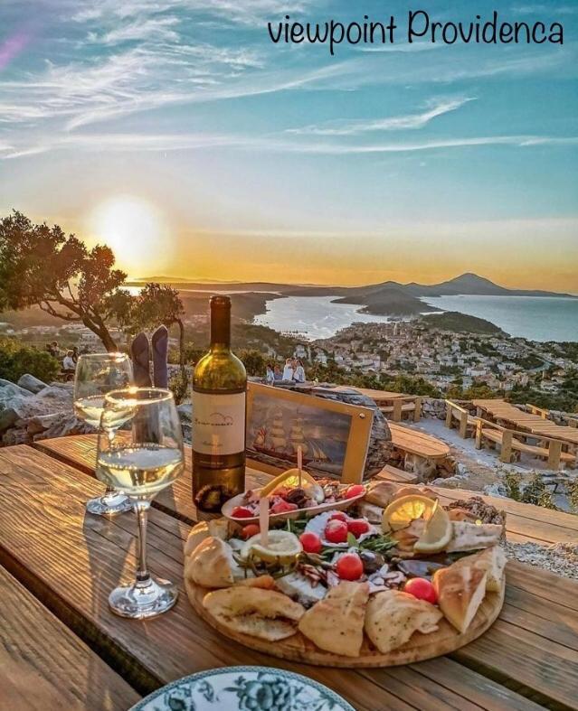 Beautiful View Apartment With Garage Space Mali Lošinj Eksteriør billede