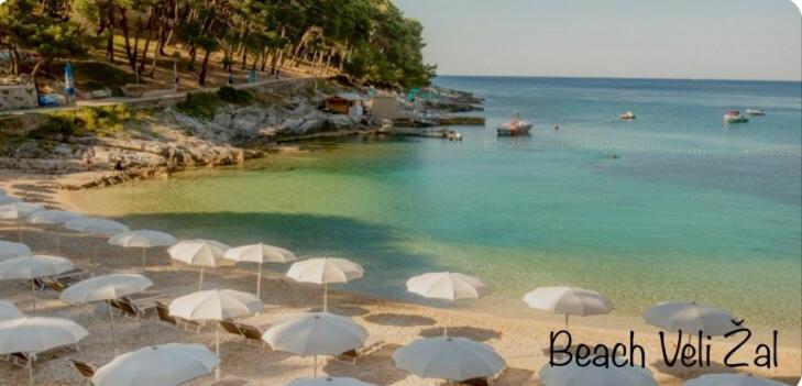 Beautiful View Apartment With Garage Space Mali Lošinj Eksteriør billede