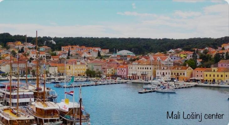 Beautiful View Apartment With Garage Space Mali Lošinj Eksteriør billede