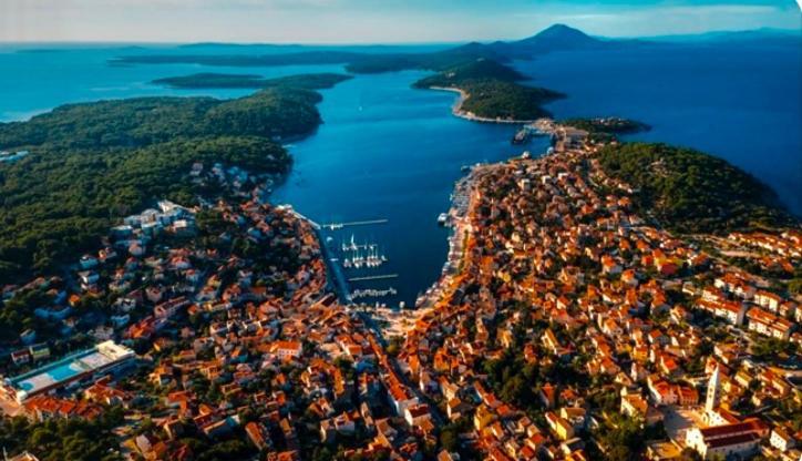 Beautiful View Apartment With Garage Space Mali Lošinj Eksteriør billede