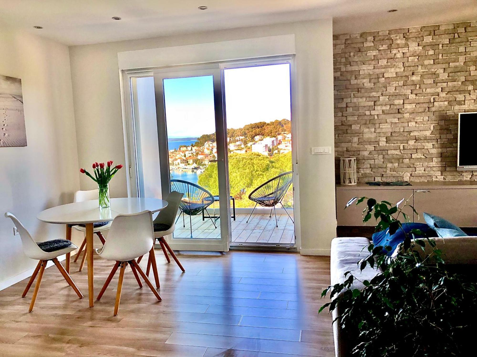 Beautiful View Apartment With Garage Space Mali Lošinj Eksteriør billede