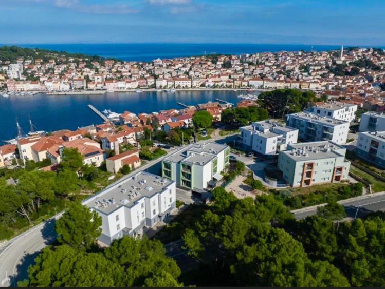 Beautiful View Apartment With Garage Space Mali Lošinj Eksteriør billede